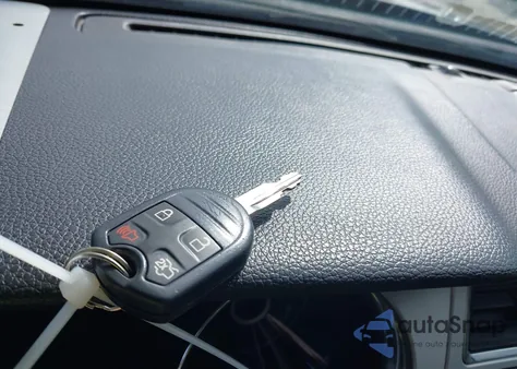 2014 Ford Mustang V6 Premium from USA, damaged, VIN 1ZVBP8AM5E5303187